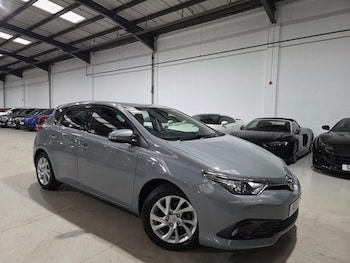 Used Toyota Auris 2018 for sale - 75990750: Photo