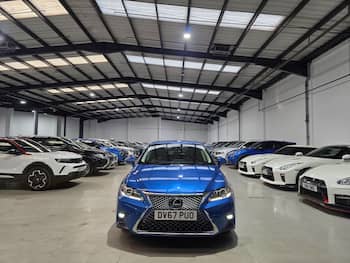 Used Lexus CT 2017 for sale - 79836322: Photo