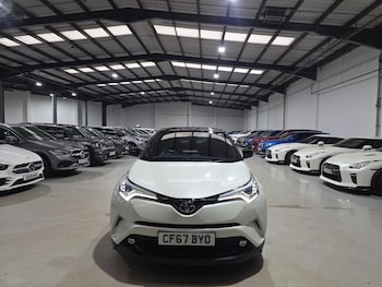Used Toyota C-HR 2017 for sale - 76446481: Photo