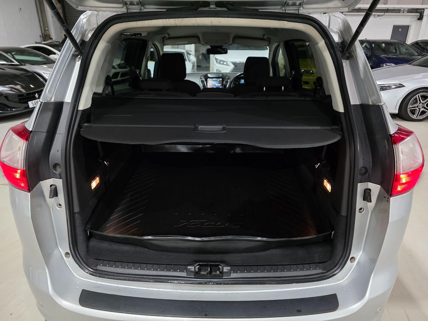 Used Ford Grand C-Max 2016 for sale - 76423979: Photo 26