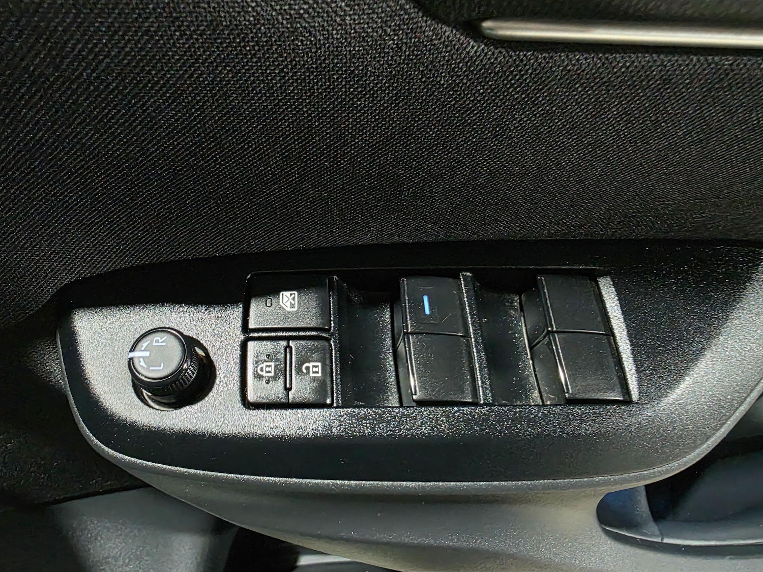 Used Toyota Yaris Cross 2022 for sale - 76561613: Photo 13