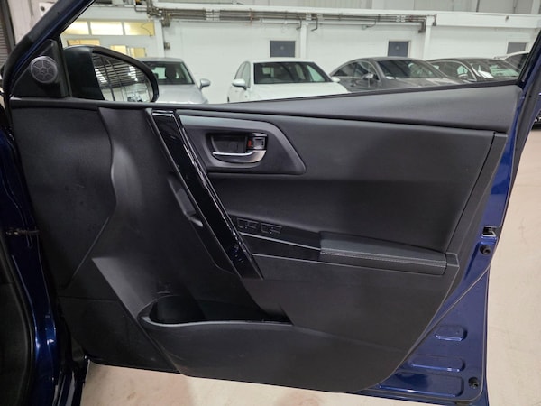 Used Toyota Auris 2018 for sale - 76136140: Photo 12