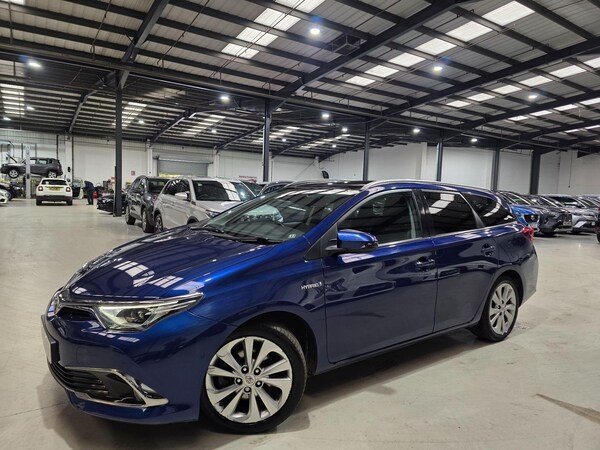 Used Toyota Auris 2018 for sale - 76136140: Photo 1