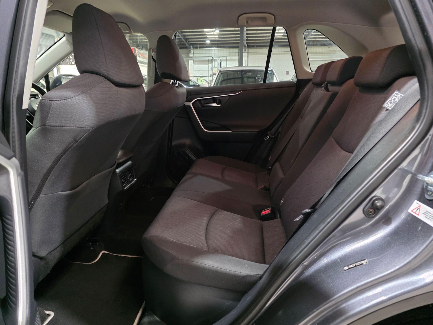 Used Toyota RAV4 2021 for sale - 76175630: Photo 24