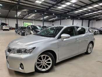 2013 (63) - 1.8 200h Luxury CVT Euro 5 (s/s) 5dr