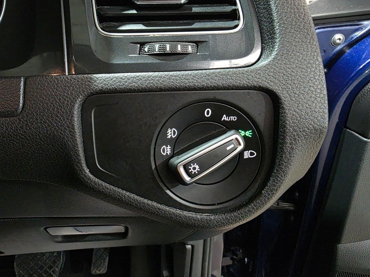 Used Volkswagen Golf 2019 for sale - 77131130: Photo 15