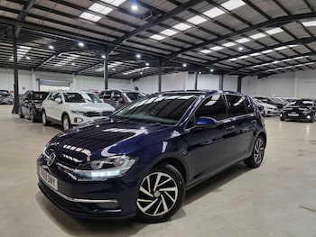 Used Volkswagen Golf 2019 for sale - 77131130: Photo