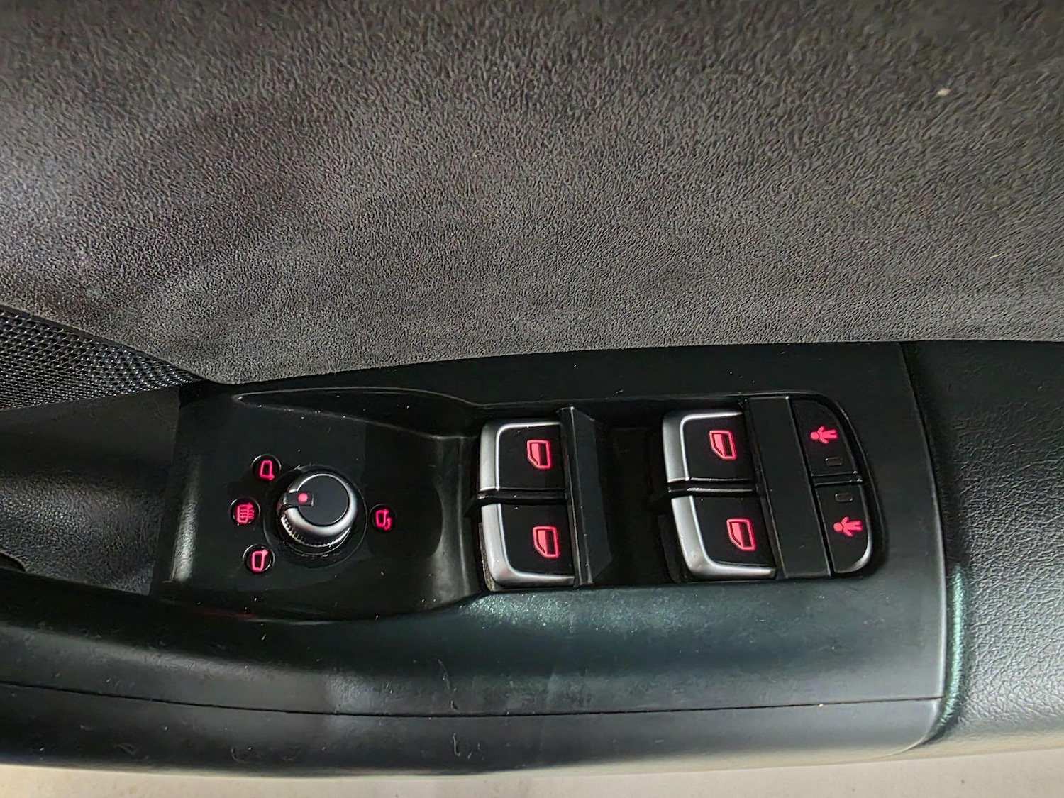 Used Audi Q3 2017 for sale - 76823461: Photo 15