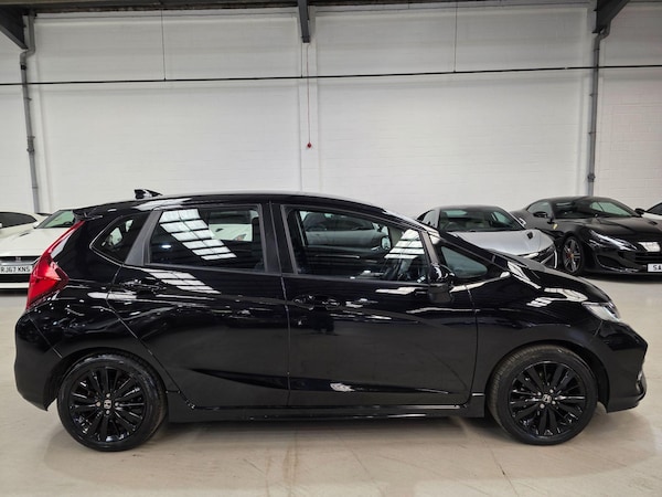 Used Honda Jazz 2018 for sale - 75013514: Photo 25