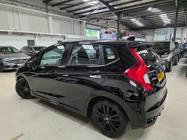 Used Honda Jazz 2018 for sale - 75013514: Photo 27