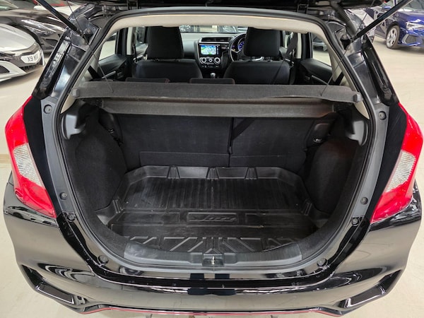 Used Honda Jazz 2018 for sale - 75013514: Photo 28
