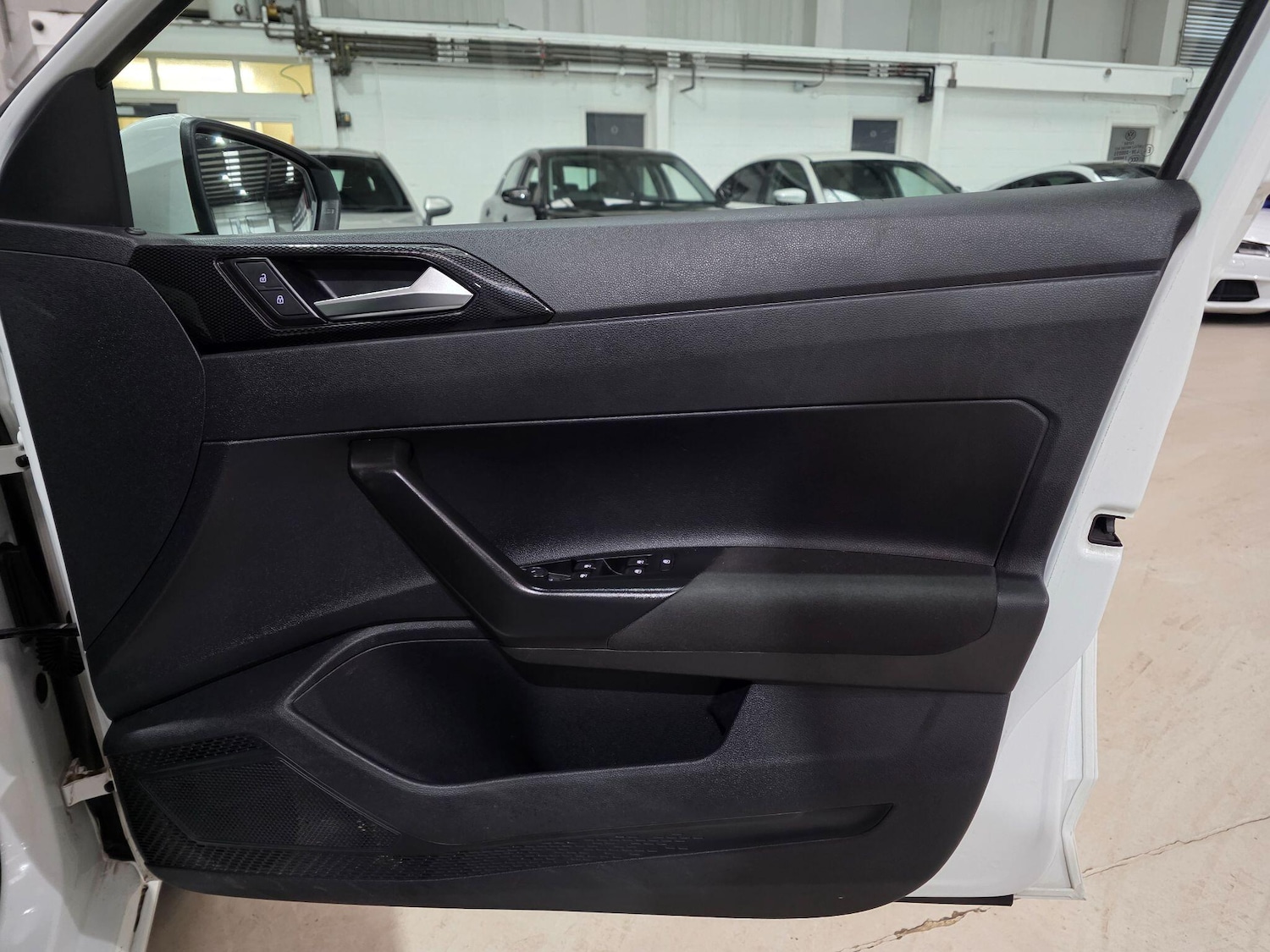 Used Volkswagen Polo 2022 for sale - 76457593: Photo 12