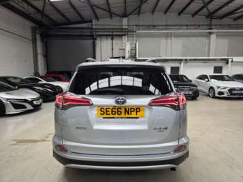 Used Toyota RAV4 2017 for sale - 74895647: Photo