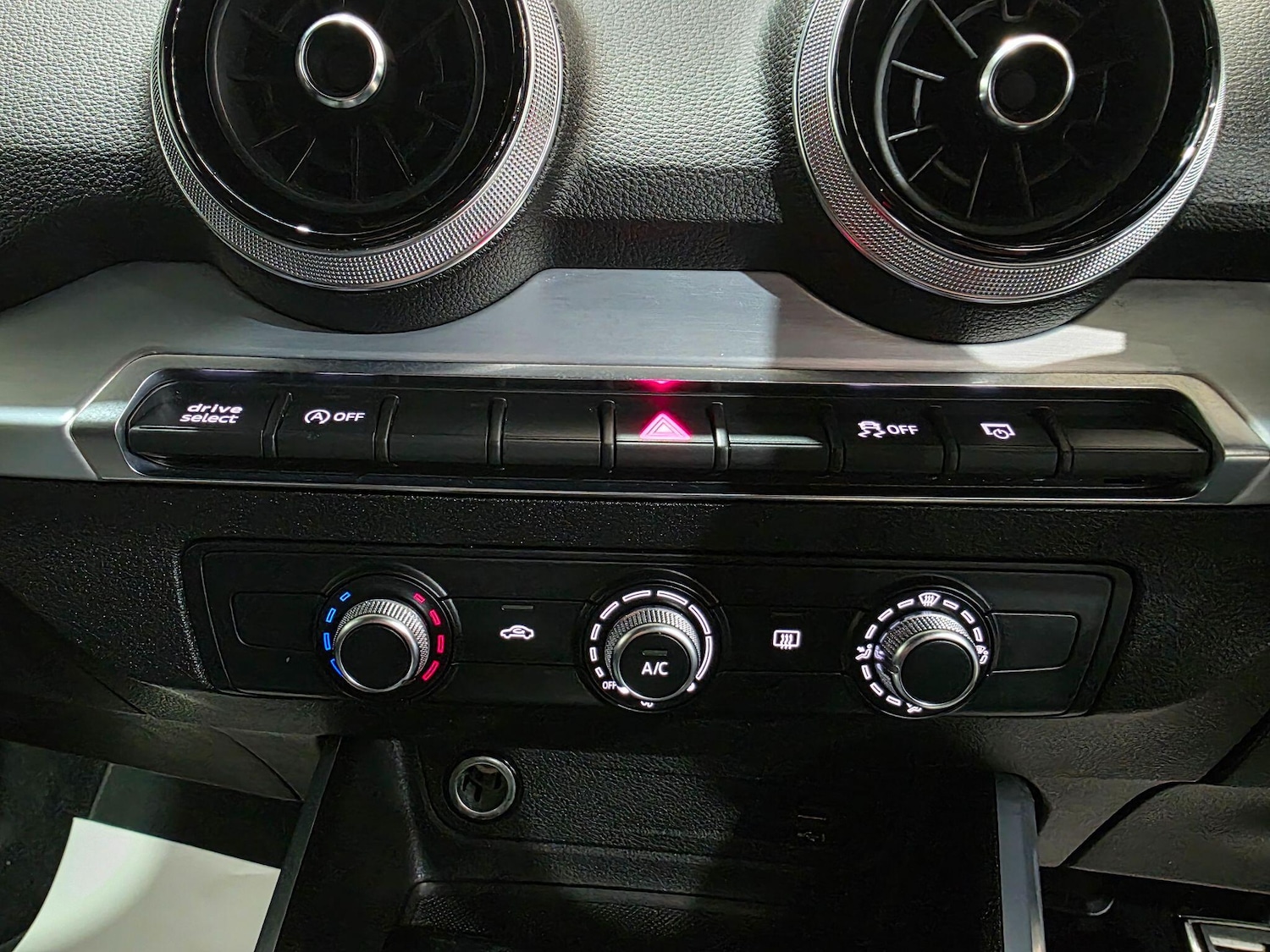 Used Audi Q2 2021 for sale - 77049667: Photo 9