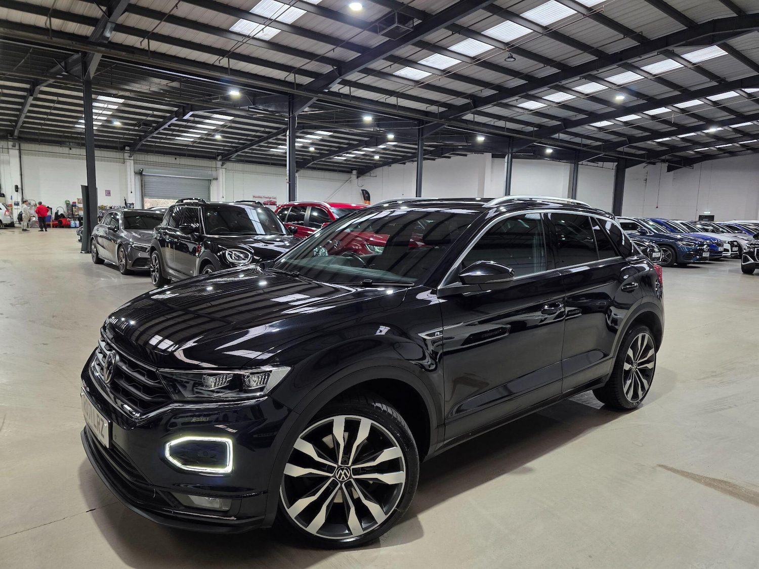 Used Volkswagen T-Roc 2021 for sale - 76801129: Photo 1