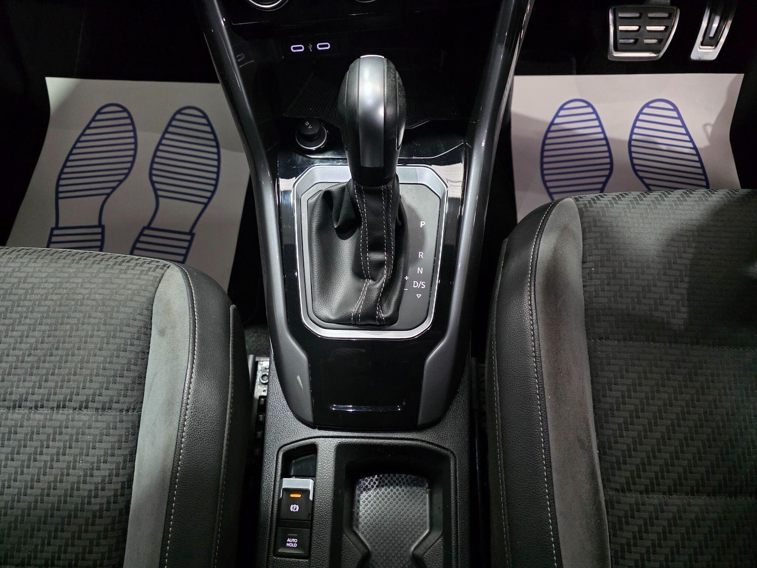 Used Volkswagen T-Roc 2021 for sale - 76801129: Photo 13