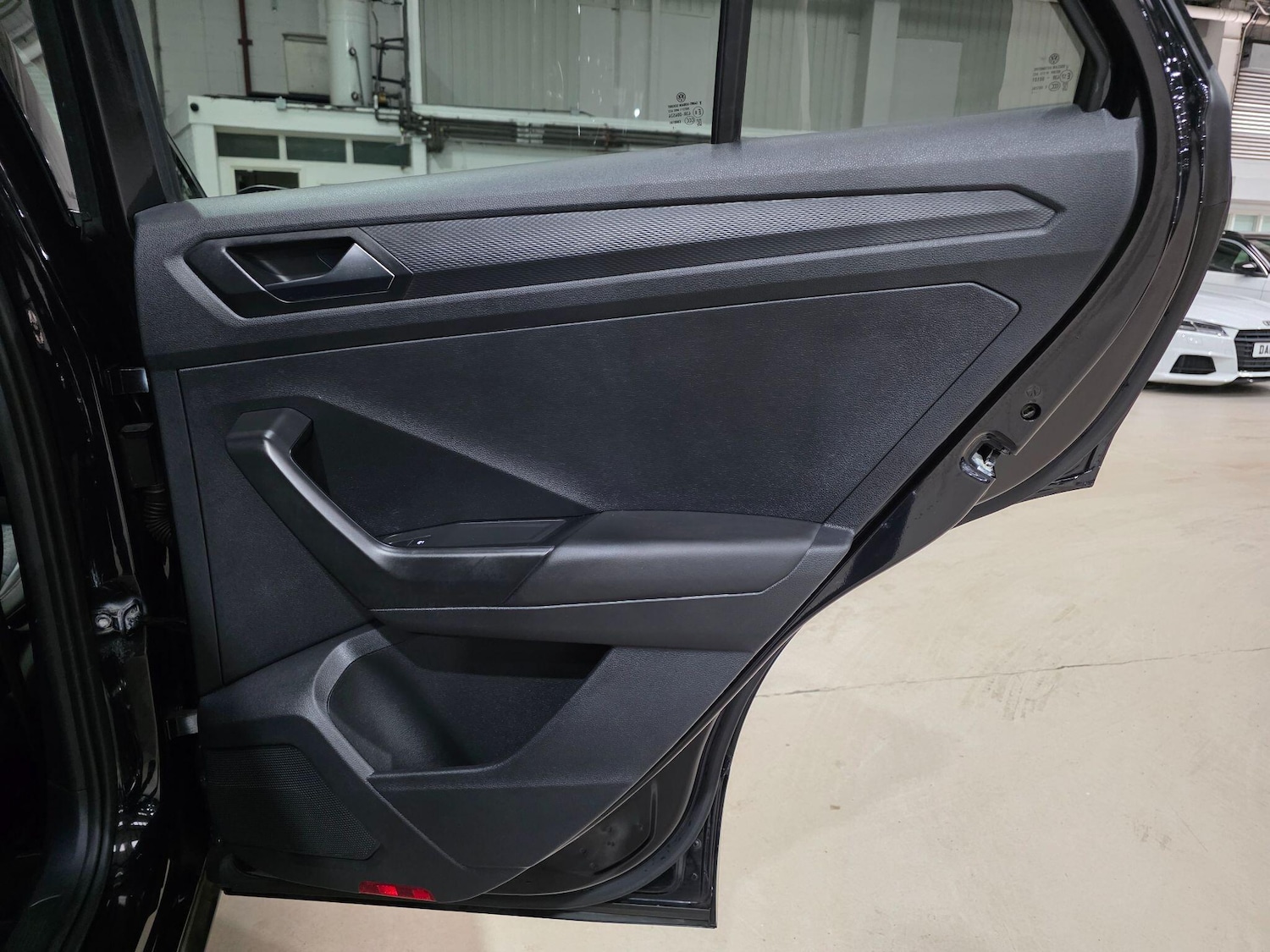 Used Volkswagen T-Roc 2021 for sale - 76801129: Photo 22