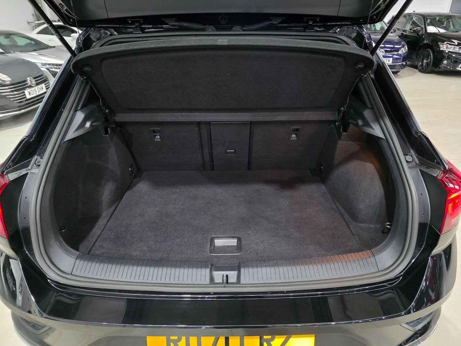 Used Volkswagen T-Roc 2021 for sale - 76801129: Photo 29