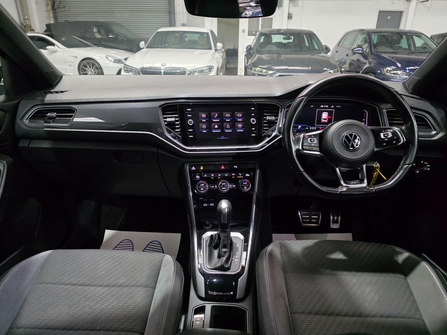 Used Volkswagen T-Roc 2021 for sale - 76801129: Photo 5