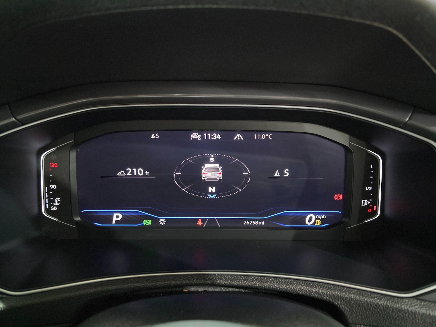 Used Volkswagen T-Roc 2021 for sale - 76801129: Photo 7