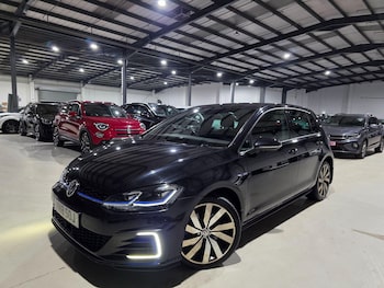 Used Volkswagen Golf 2018 for sale - 77315362: Photo