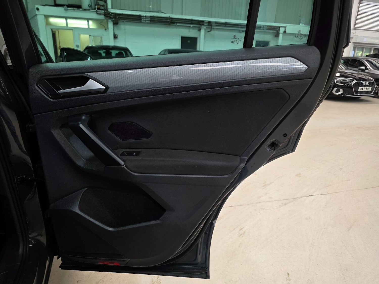 Used Volkswagen Tiguan 2022 for sale - 75991460: Photo 22