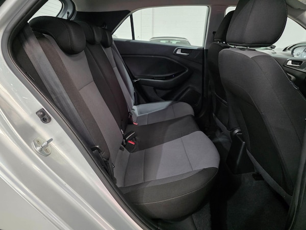 Used Hyundai i20 2019 for sale - 75658982: Photo 21