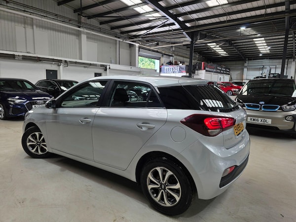 Used Hyundai i20 2019 for sale - 75658982: Photo 25