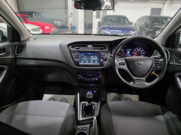 Used Hyundai i20 2019 for sale - 75658982: Photo 5
