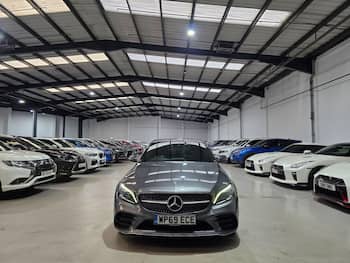 Used Mercedes-Benz C Class 2019 for sale - 79622329: Photo