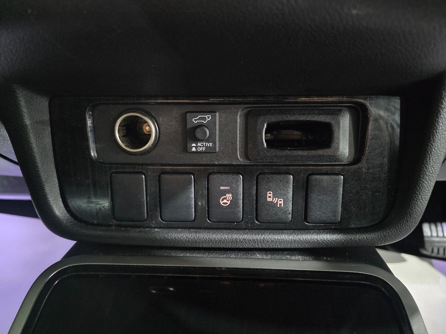 Used Mitsubishi Outlander 2017 for sale - 77040918: Photo 10