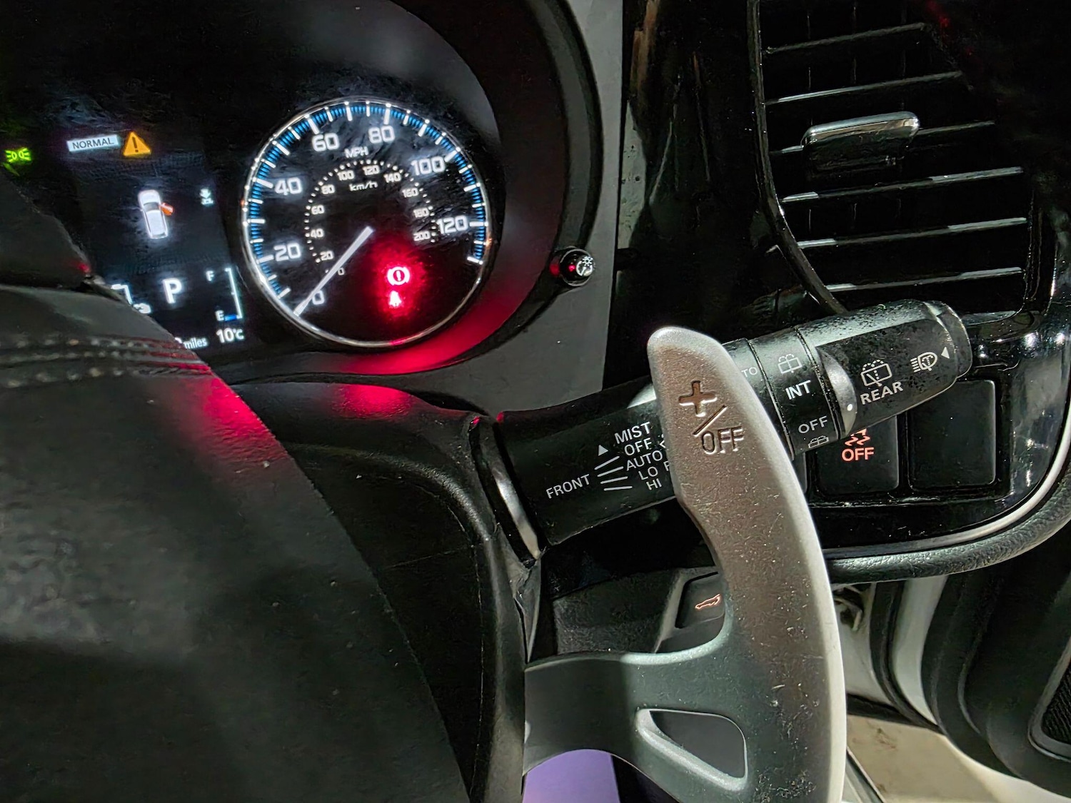 Used Mitsubishi Outlander 2017 for sale - 77040918: Photo 21