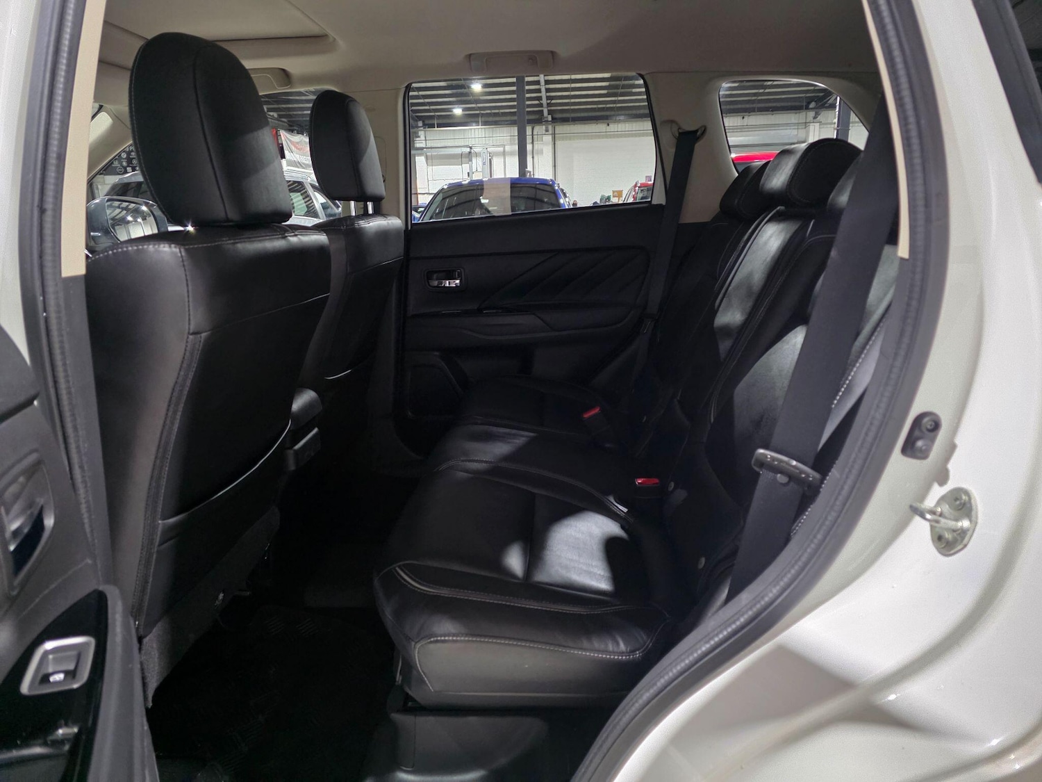 Used Mitsubishi Outlander 2017 for sale - 77040918: Photo 26