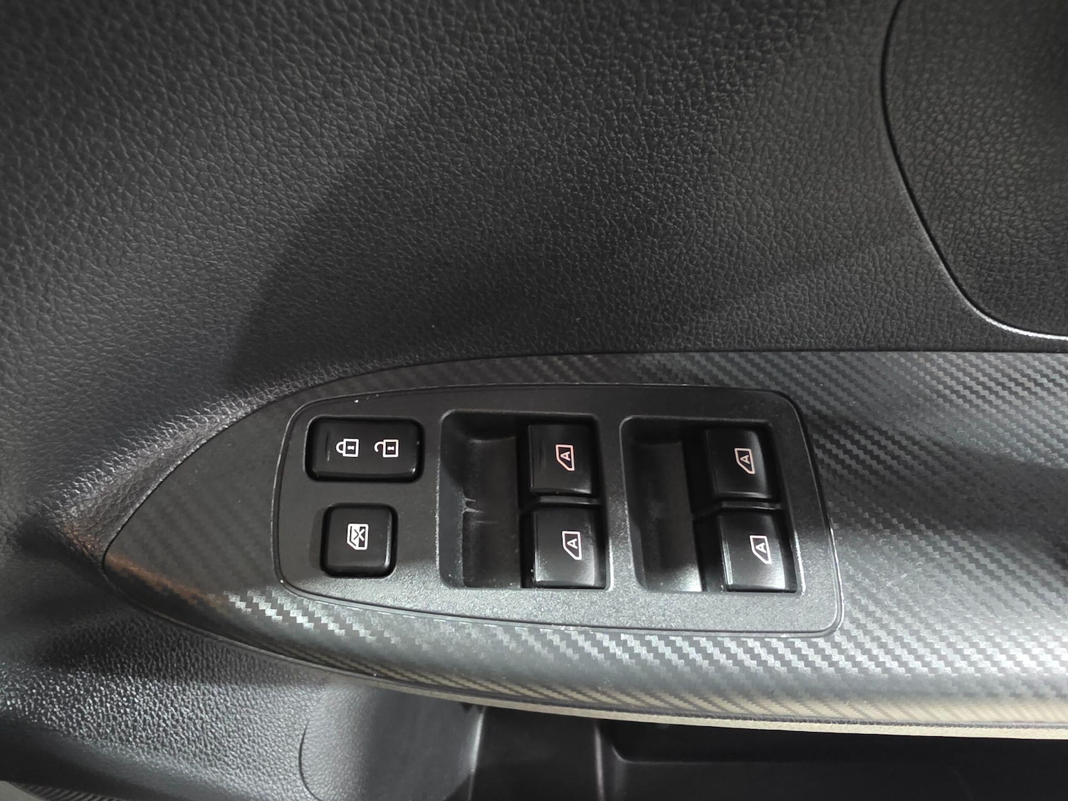 Used Mitsubishi Eclipse Cross 2019 for sale - 76666970: Photo 16