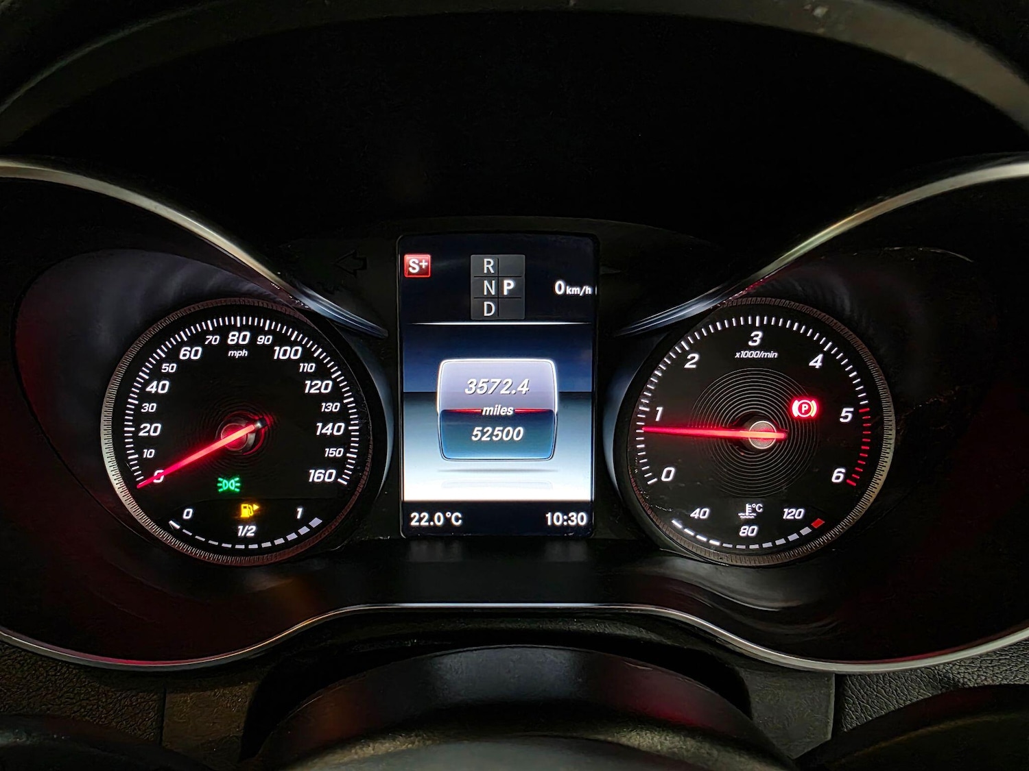 Used Mercedes-Benz C Class 2018 for sale - 76987614: Photo 15