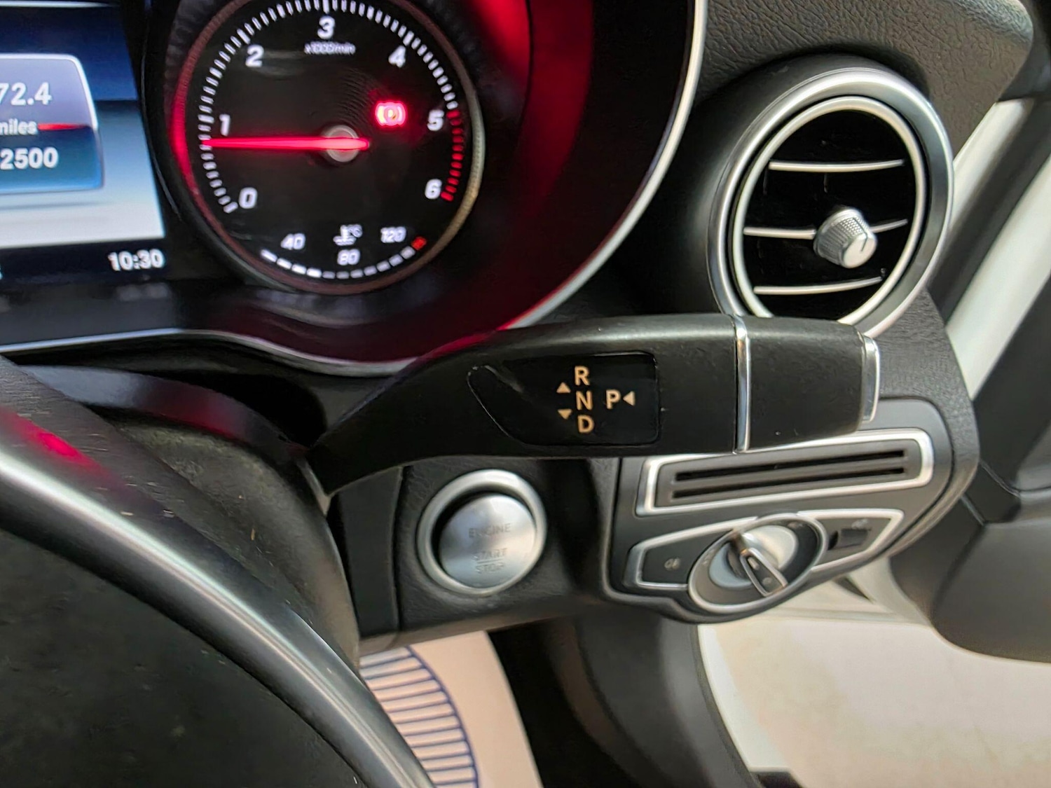 Used Mercedes-Benz C Class 2018 for sale - 76987614: Photo 25