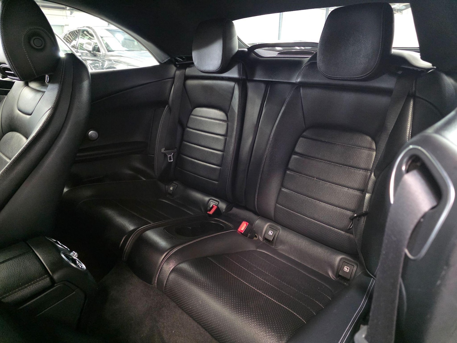 Used Mercedes-Benz C Class 2018 for sale - 76987614: Photo 30