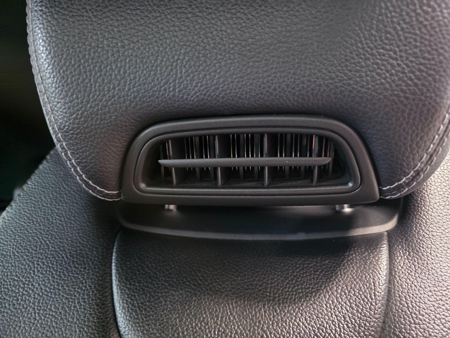 Used Mercedes-Benz C Class 2018 for sale - 76987614: Photo 31