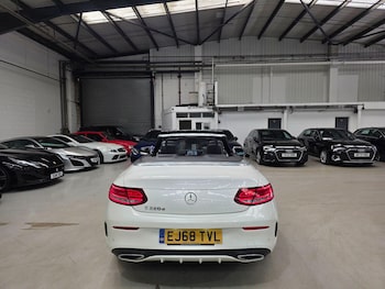 Used Mercedes-Benz C Class 2018 for sale - 76987614: Photo