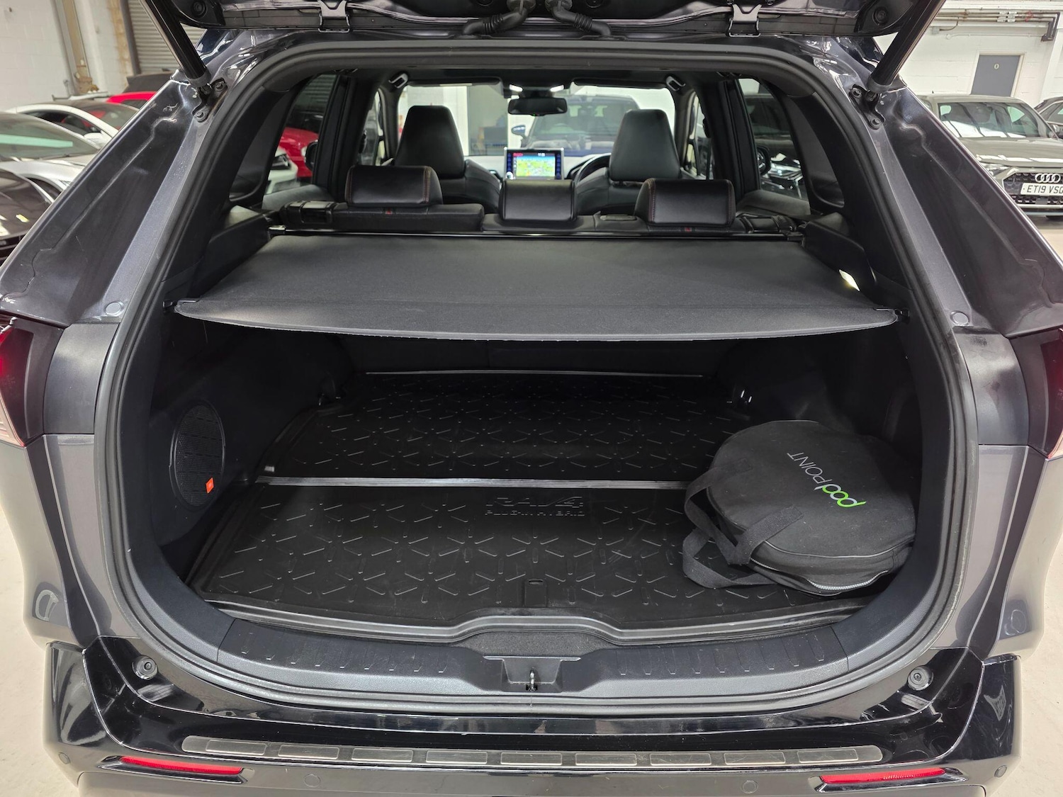 Vehicle 33