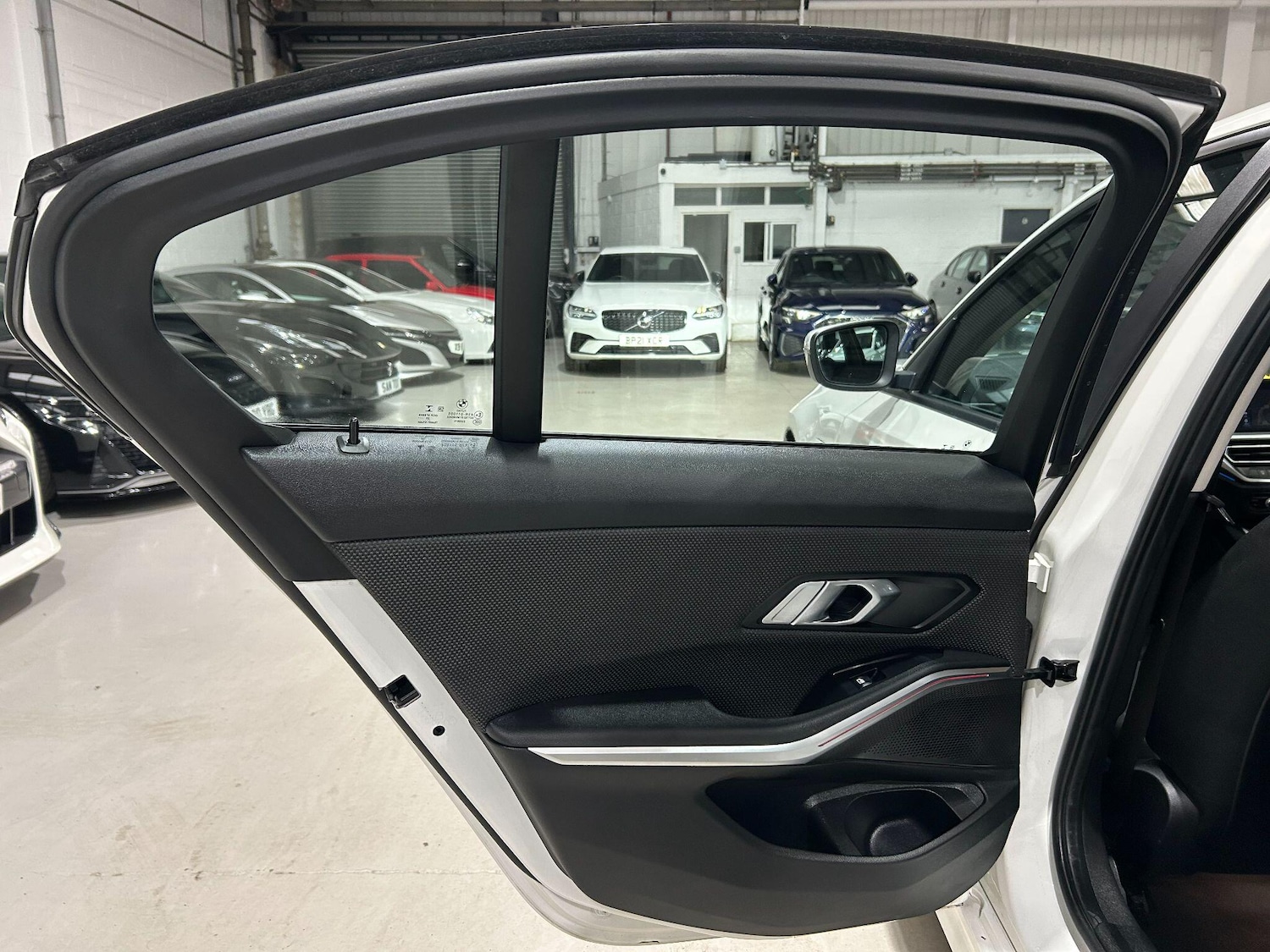 Used BMW 3 Series 2021 for sale - 75883762: Photo 37