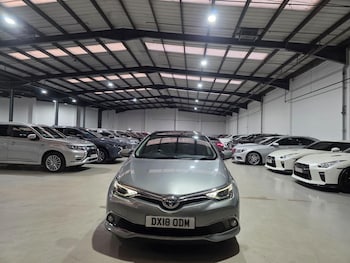 Used Toyota Auris 2018 for sale - 77807954: Photo