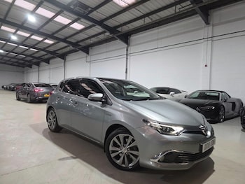 Used Toyota Auris 2018 for sale - 77807954: Photo