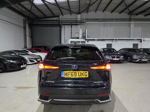 Used Lexus NX 2019 for sale - 76032166: Photo 4