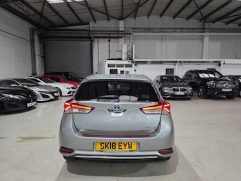 Used Toyota Auris 2018 for sale - 75915111: Photo