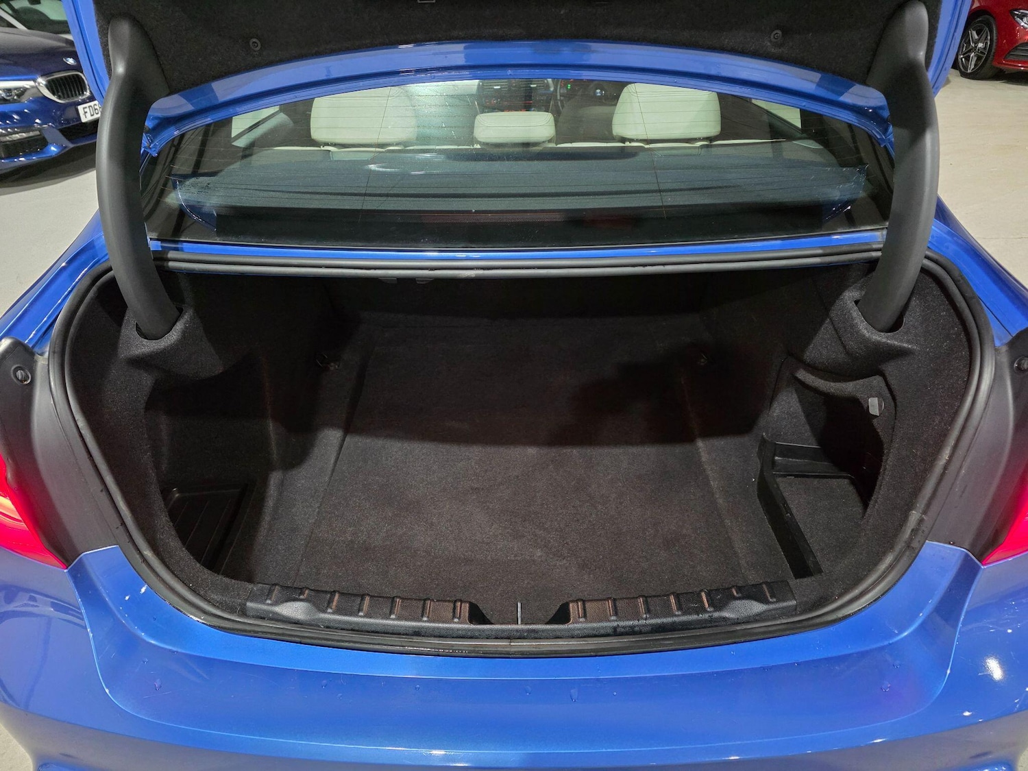 Used BMW 3 Series 2016 for sale - 77130887: Photo 27