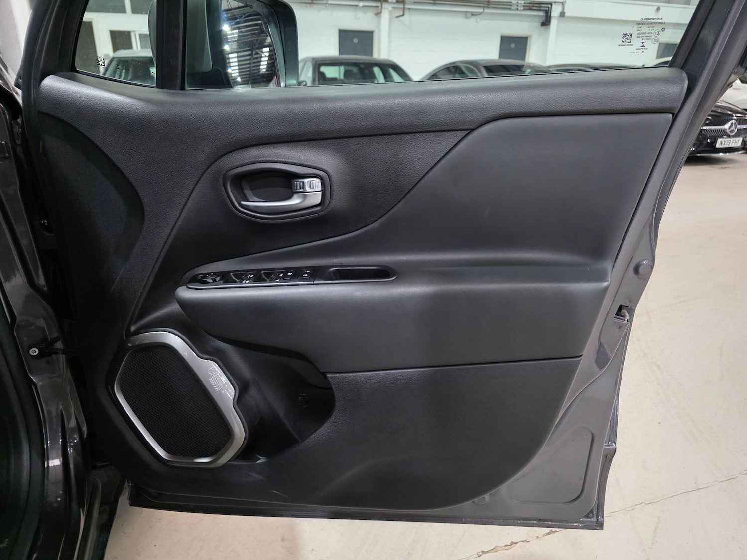 Used Jeep Renegade 2020 for sale - 76121305: Photo 14