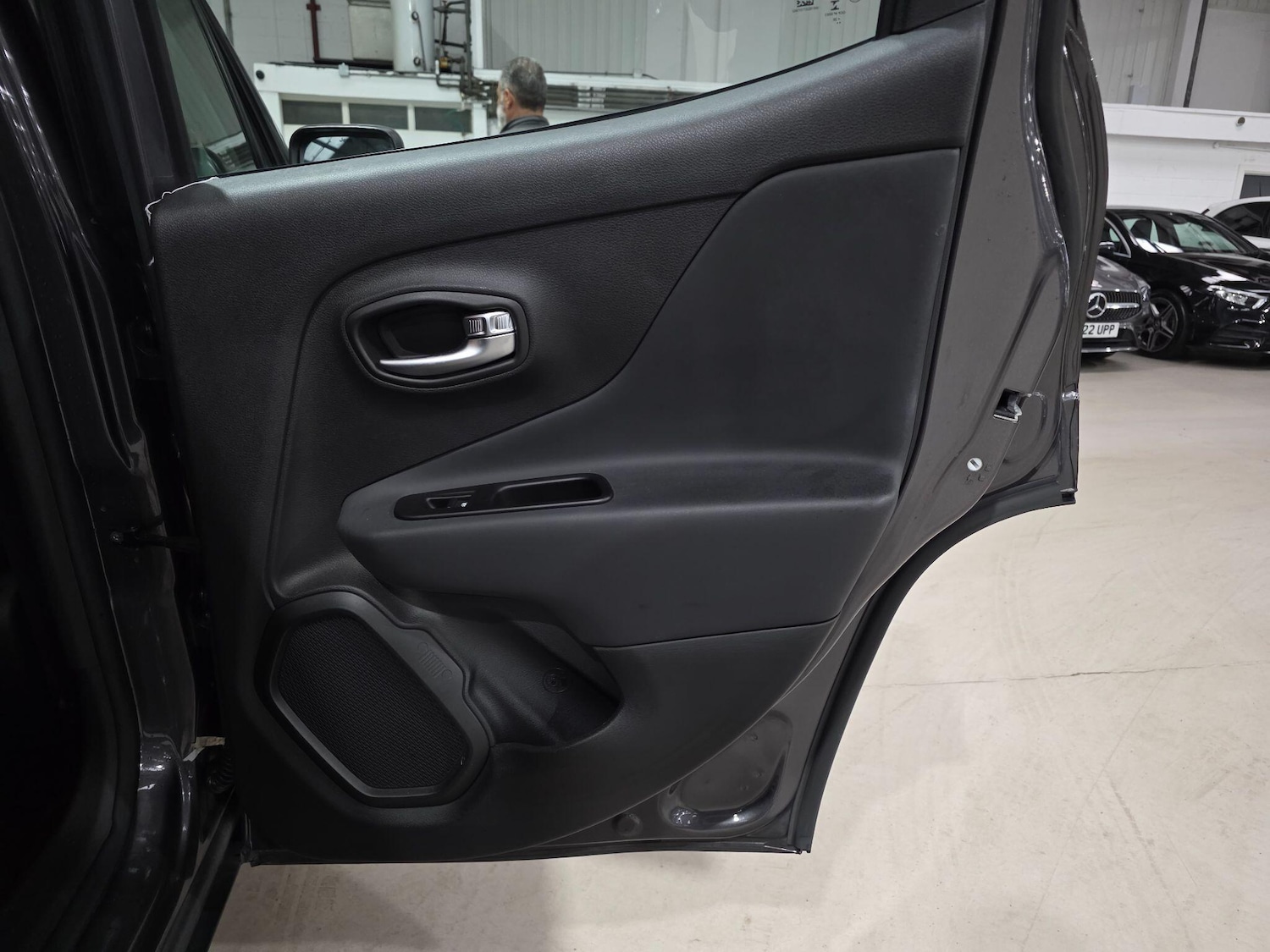 Used Jeep Renegade 2020 for sale - 76121305: Photo 22