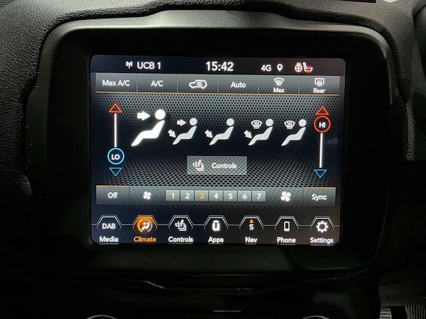 Used Jeep Renegade 2020 for sale - 76121305: Photo 9