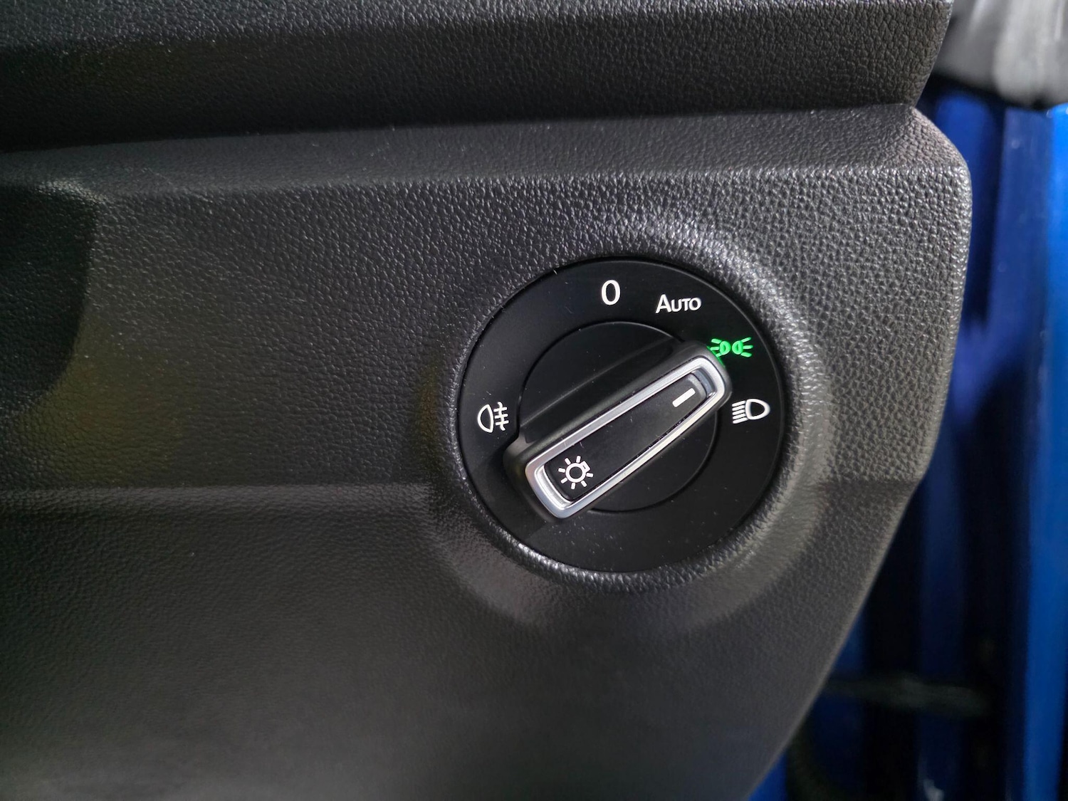 Used Volkswagen T-Roc 2021 for sale - 77575335: Photo 19